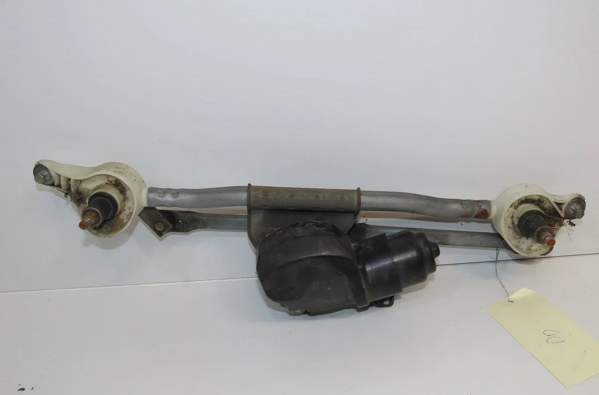 Moteur essuie-glace avant Opel AGILA (B) (H08) 1.0 (f68) (2008-2011) occasion