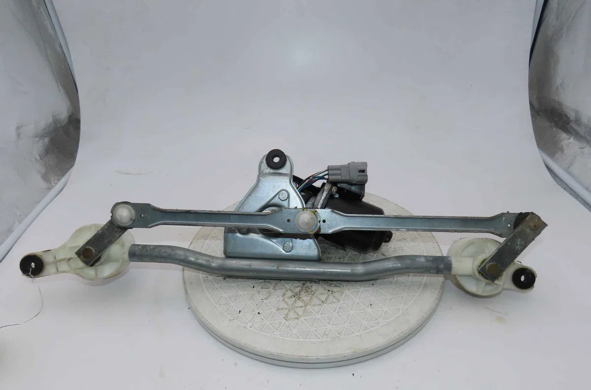 Moteur essuie-glace avant OPEL AGILA II occasion