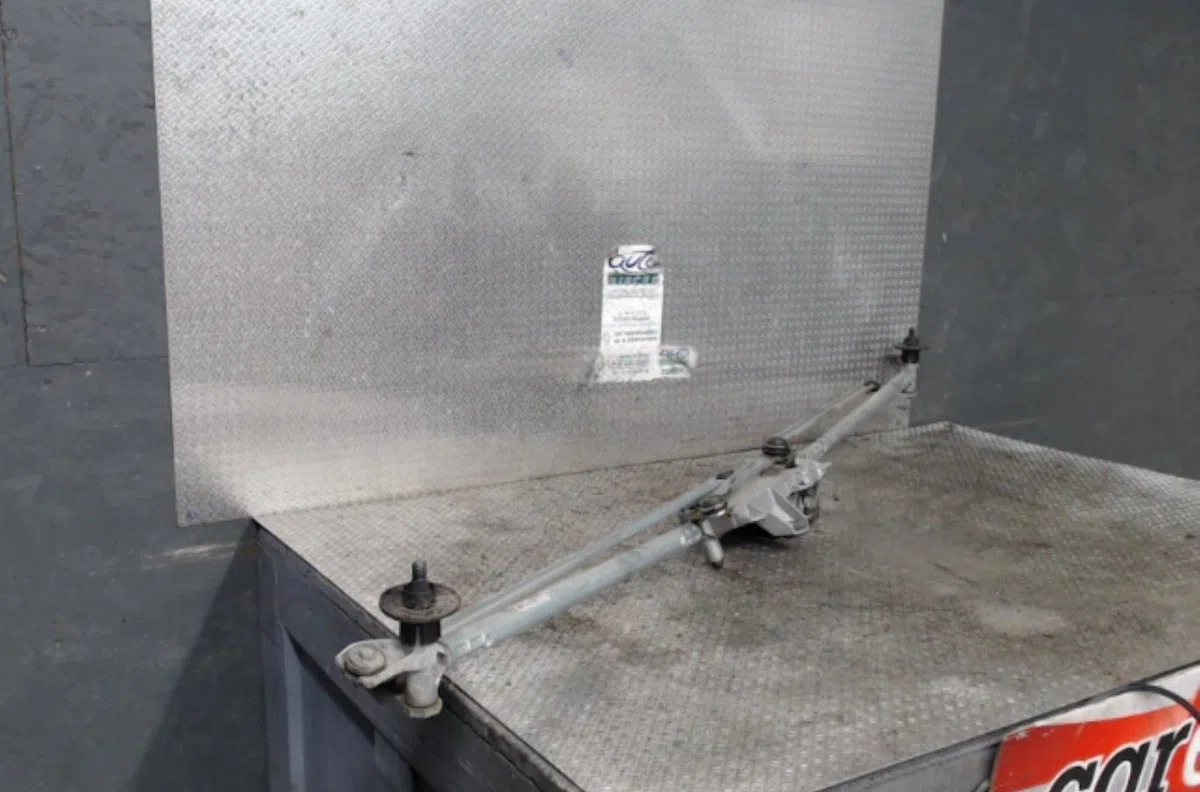 Moteur essuie-glace avant OPEL ASTRA J ASTRA J PHASE 1 occasion