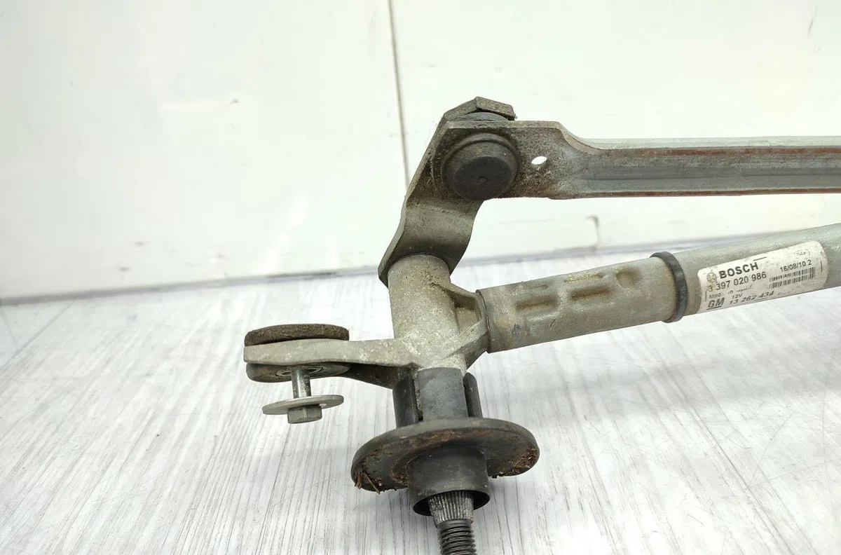 Moteur essuie-glace avant OPEL ASTRA J PHASE 1 occasion