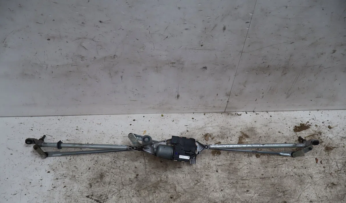 Moteur essuie-glace avant Opel ASTRA K (B16) 1.6 cdti (68) (2015) occasion