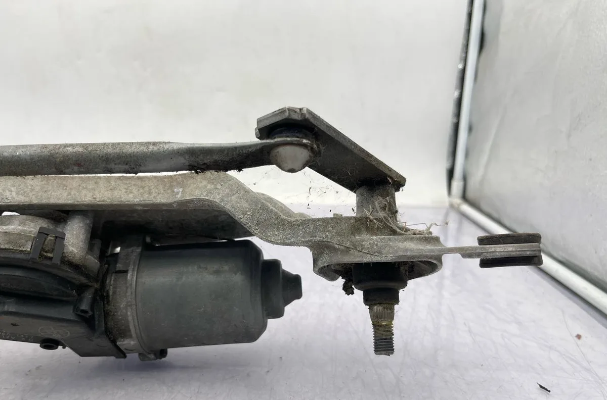 Moteur essuie-glace avant OPEL INSIGNIA 1 PHASE 2 BREAK occasion