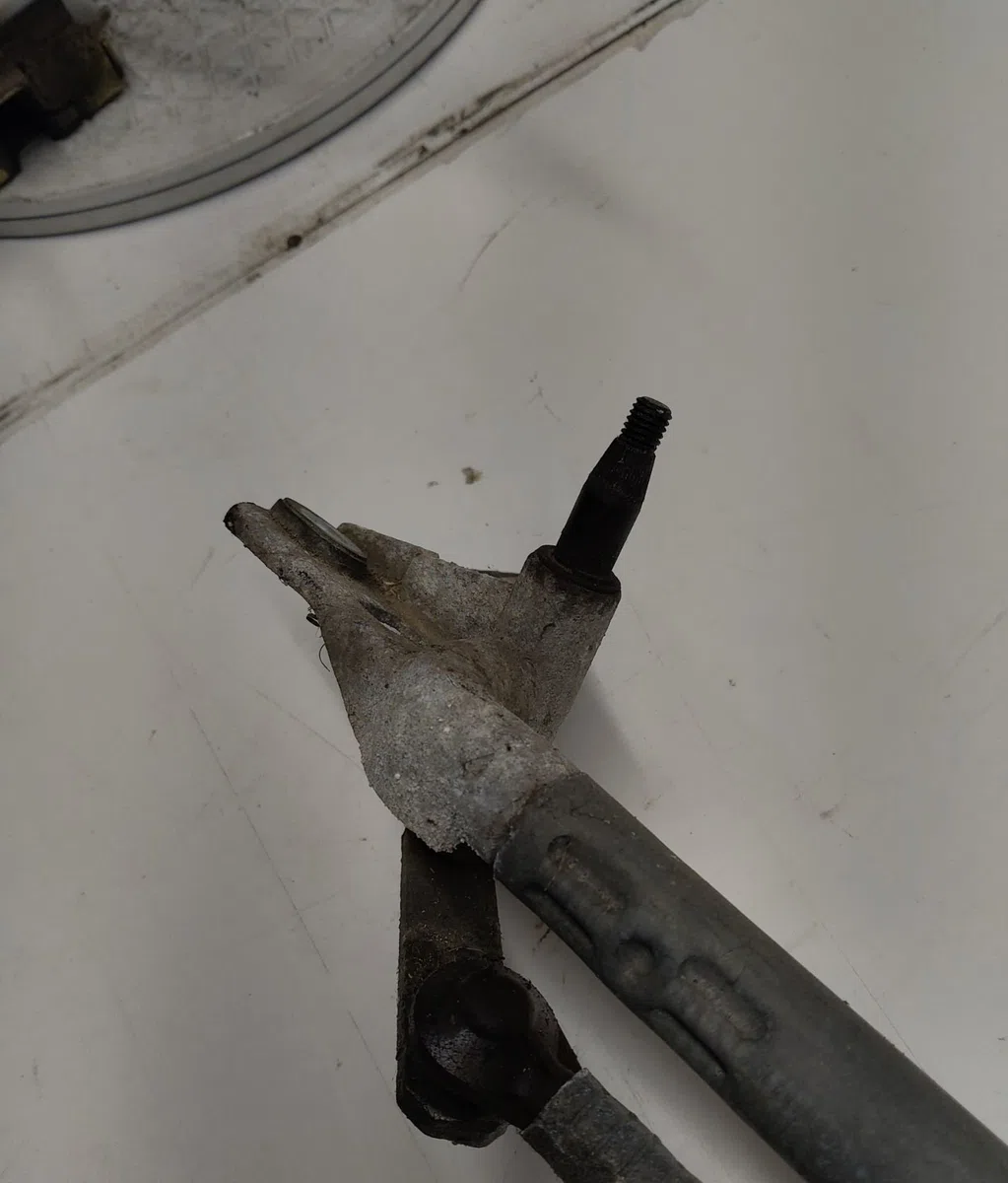 Moteur essuie-glace avant OPEL MERIVA I occasion