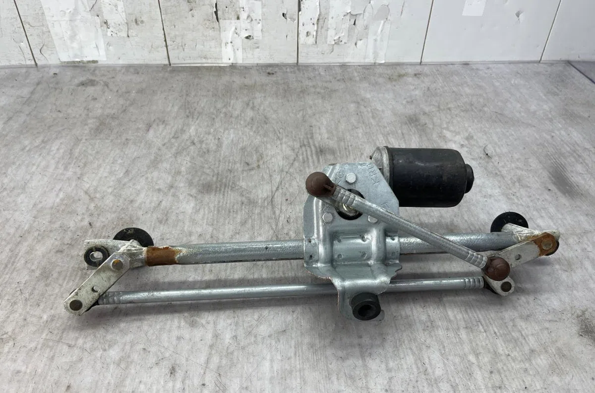 Moteur essuie-glace avant OPEL TIGRA 2 TWINTOP CABRIOLET occasion