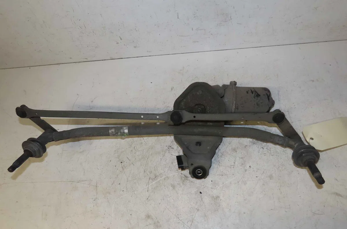 Moteur essuie-glace avant OPEL VIVARO I occasion