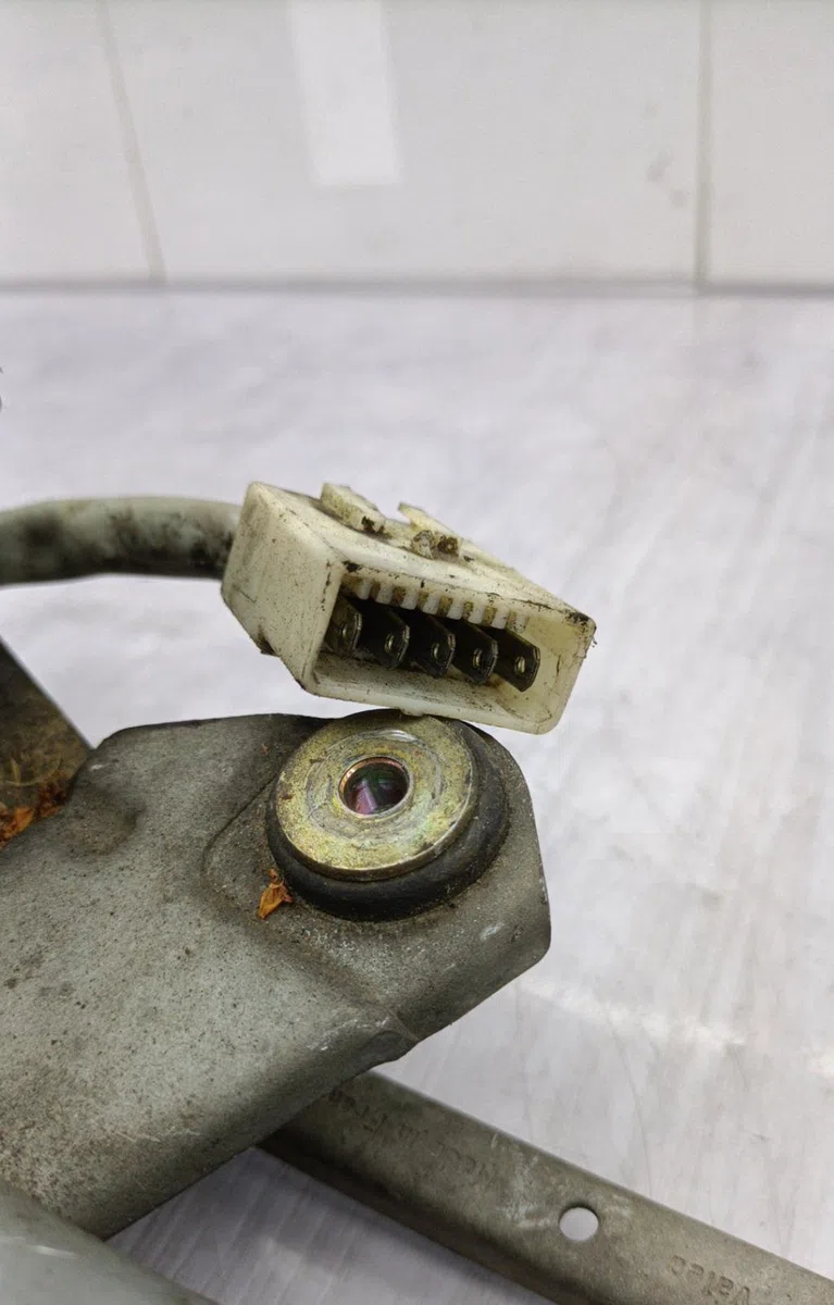 Moteur essuie-glace avant PEUGEOT 106 PHASE 1 occasion