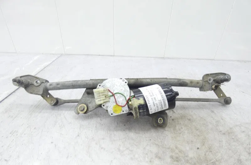 Moteur essuie-glace avant PEUGEOT 106 PHASE 1 occasion