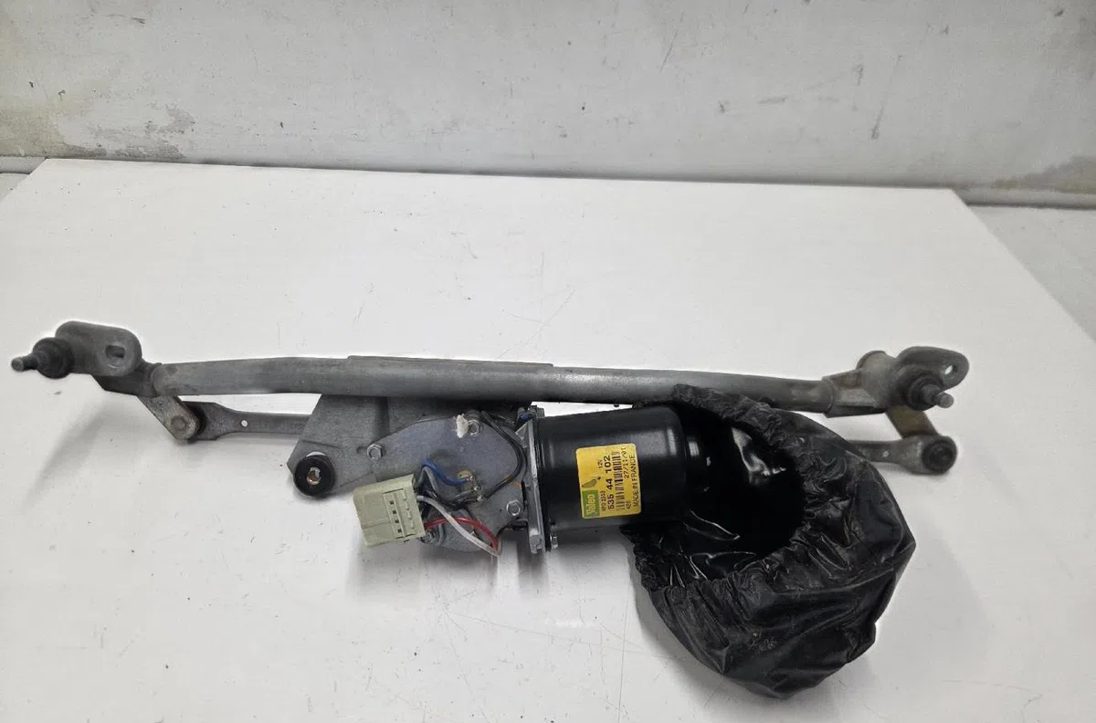 Moteur essuie-glace avant PEUGEOT 106 PHASE 2 occasion