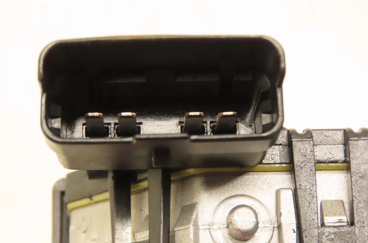 Moteur essuie-glace avant Peugeot 2008 I (CU_) 1.2 thp 130 - puretech 130 (2015) occasion