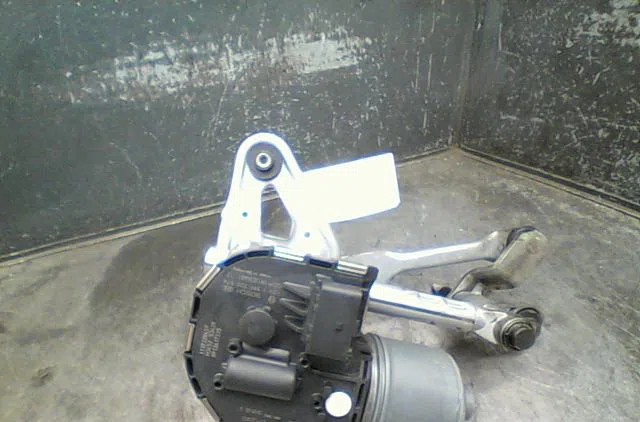 Moteur essuie-glace avant Peugeot 3008 Monospace (0U_) 1.6 hdi (2009-2016) 5 portes occasion