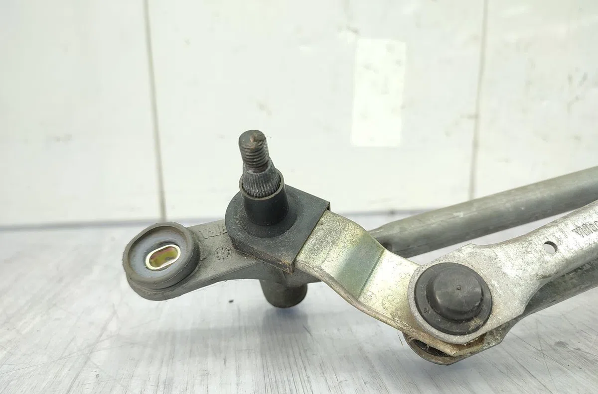 Moteur essuie-glace avant PEUGEOT 306 PHASE 1 occasion