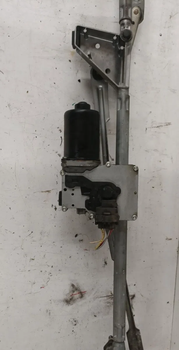 Moteur essuie-glace avant PEUGEOT 307 PHASE 2 CABRIOLET occasion