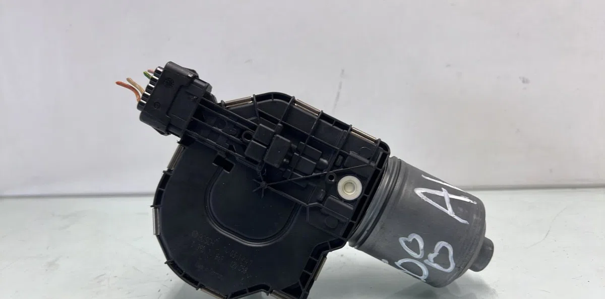 Moteur essuie-glace avant PEUGEOT 308 1 PHASE 2 CABRIOLET occasion