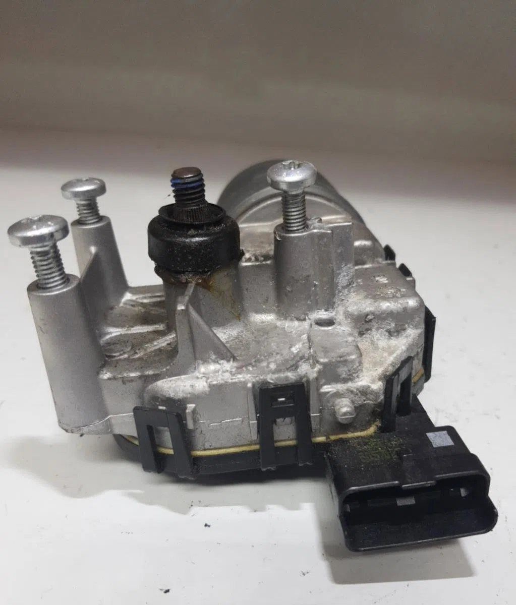 Moteur essuie-glace avant PEUGEOT 308 2 SW PHASE 1 BREAK occasion