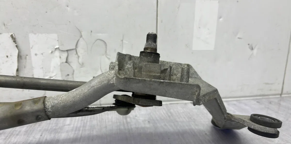 Moteur essuie-glace avant PEUGEOT 4008 occasion
