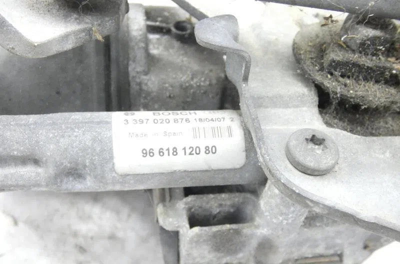 Moteur essuie-glace avant PEUGEOT 407 PHASE 1 occasion