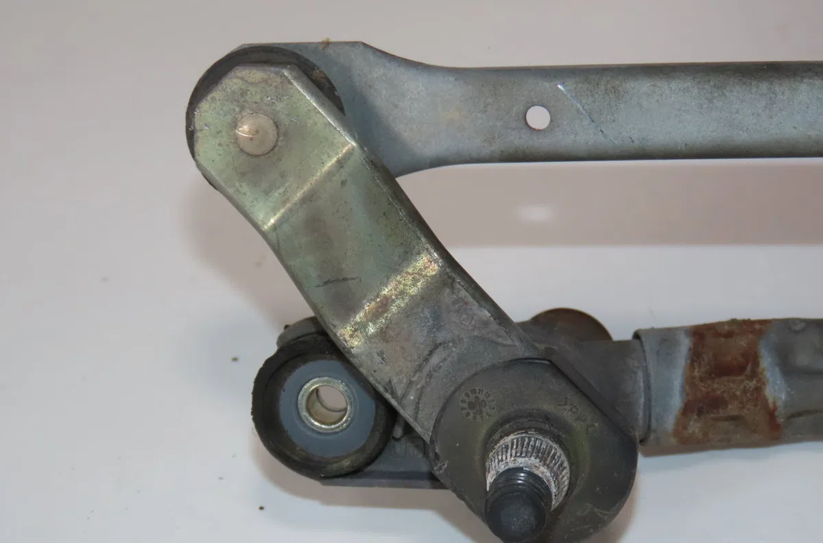 Moteur essuie-glace avant Peugeot 607 (9D, 9U) 2.2 hdi (2000-2006) occasion