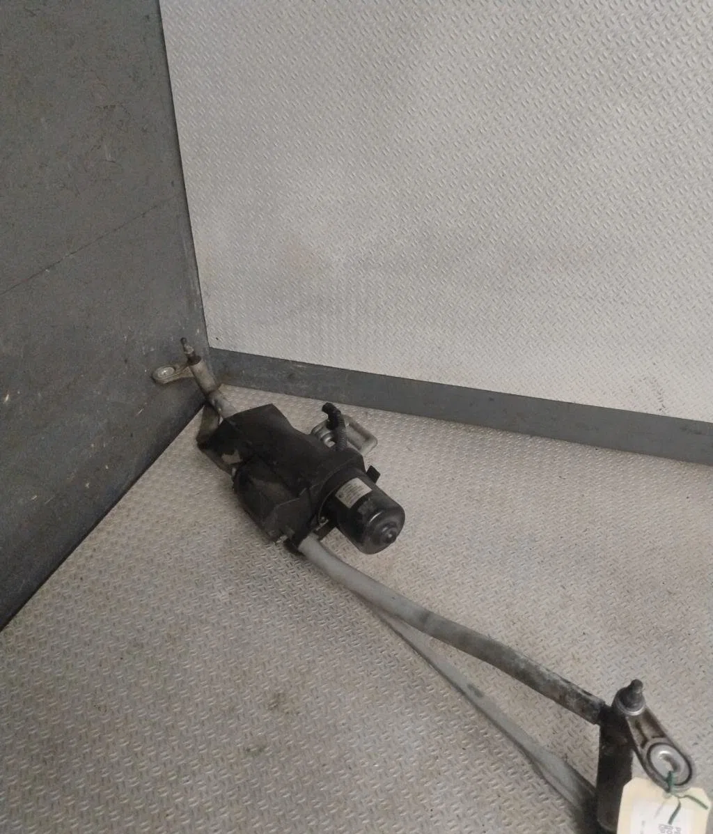 Moteur essuie-glace avant Peugeot BOXER Camionnette 2.2 hdi 110 (2011) occasion