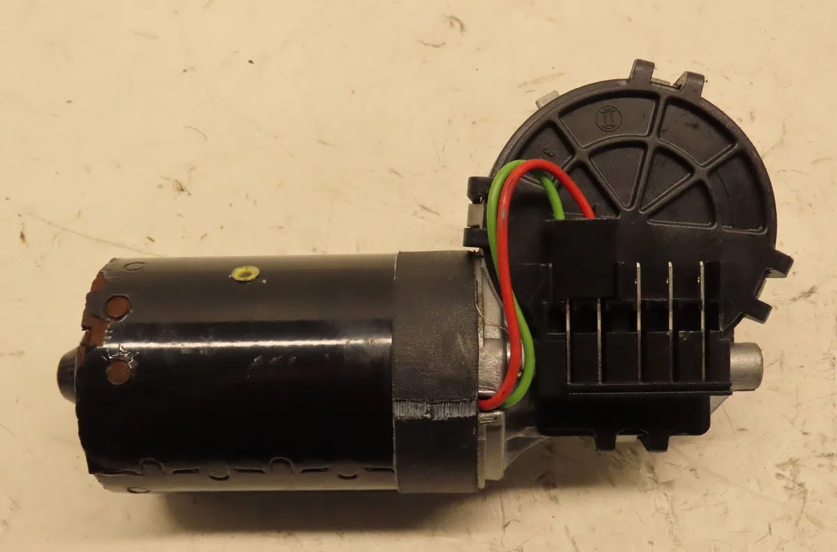 Moteur essuie-glace avant Porsche BOXSTER (987) 2.7 (2004-2006) occasion