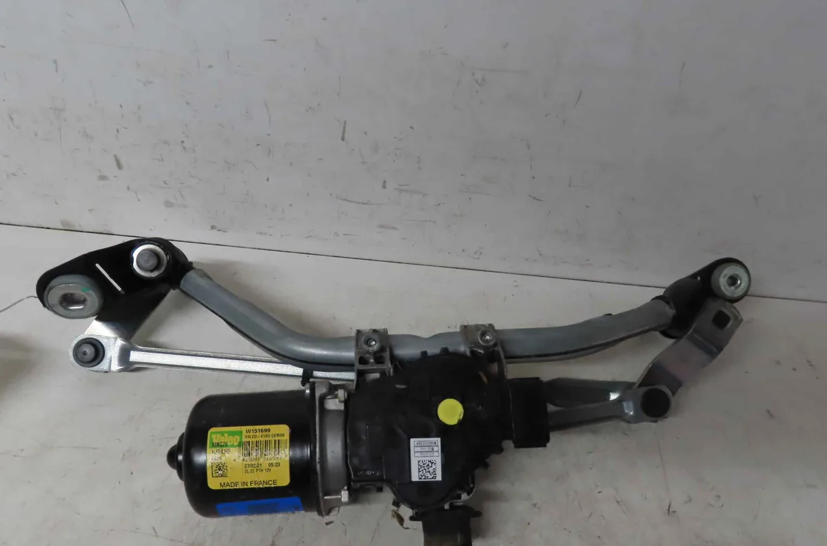 Moteur essuie-glace avant RENAULT CAPTUR II occasion