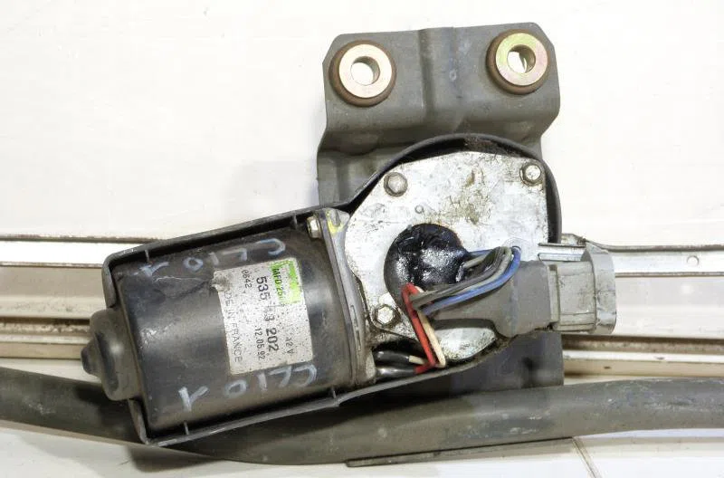 Moteur essuie-glace avant RENAULT CLIO 1 PHASE 1 occasion