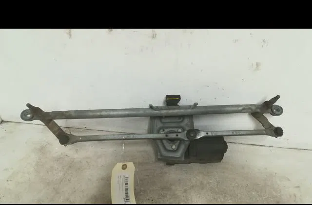 Moteur essuie-glace avant RENAULT CLIO II 2000 occasion