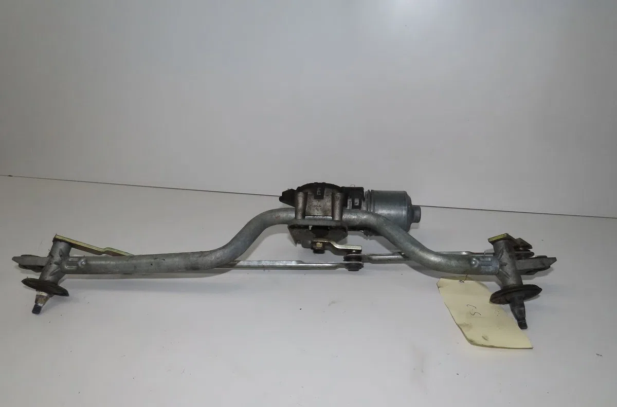 Moteur essuie-glace avant Renault CLIO II (BB_, CB_) 1.5 dci (b-cb07) (2001-2009) 3 portes occasion