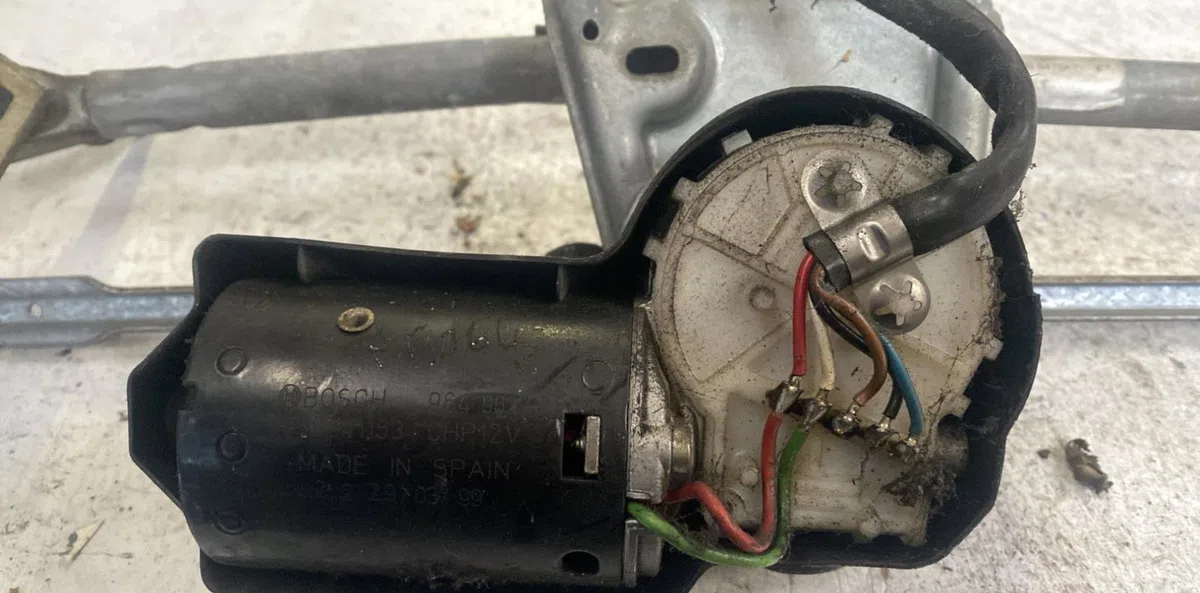 Moteur essuie-glace avant Renault CLIO II (BB_, CB_) 1.6 (b-cb0d, bb00) (1998-2005) occasion