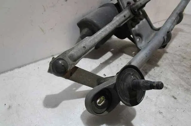Moteur essuie-glace avant RENAULT CLIO II occasion