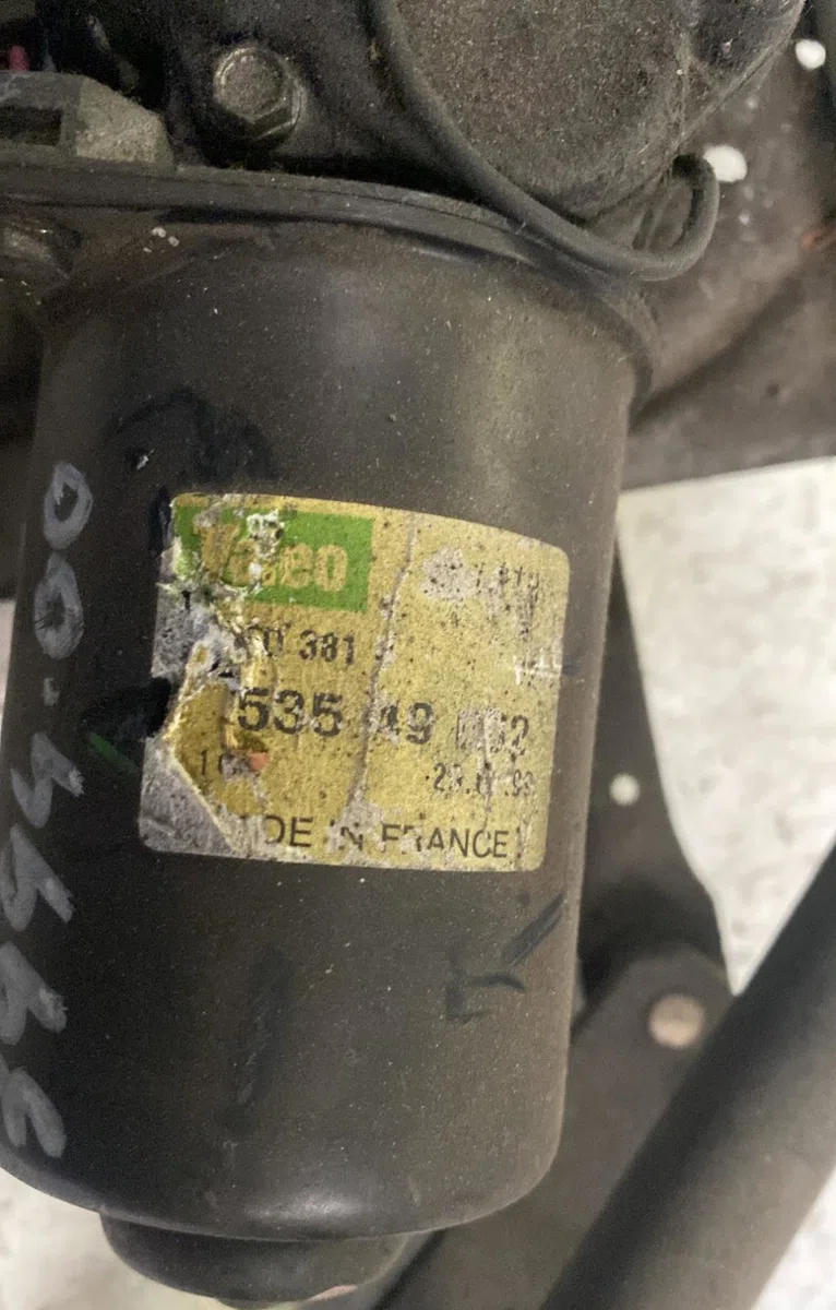 Moteur essuie-glace avant Renault ESPACE III (JE0_) 2.2 12v td (je0e, je0h, je0p) (1996-2000) occasion