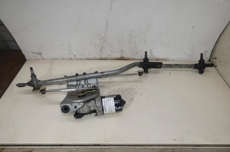 Moteur essuie-glace avant RENAULT GRAND SCENIC 2 PHASE 1 occasion