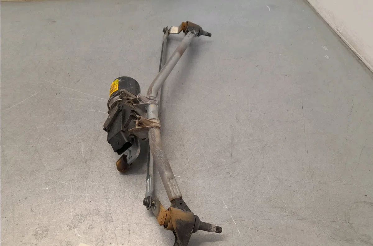 Moteur essuie-glace avant Renault KANGOO Express (FW0-1_) 1.5 dci 70 (fw0a, kw0v) (2008) 4 portes occasion