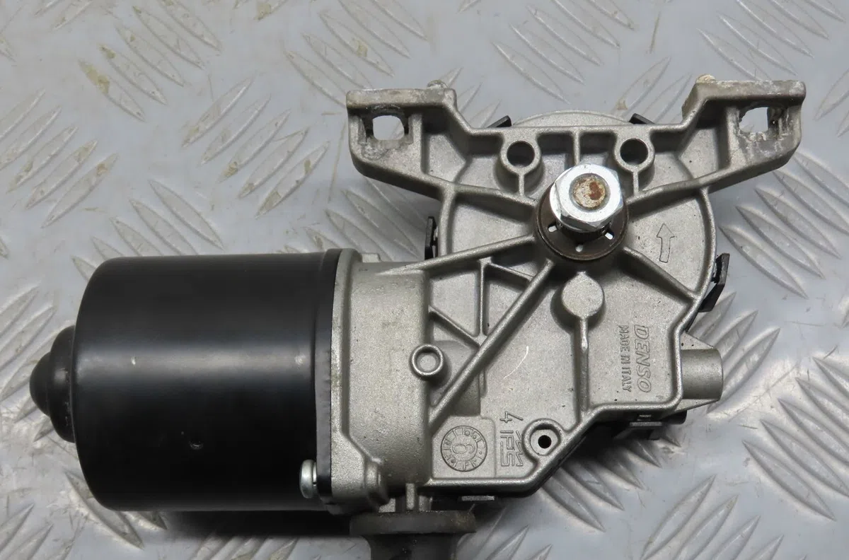 Moteur essuie-glace avant Renault KANGOO Express (FW0-1_) 1.5 dci 90 (fw0g, fw05, fw08, fw11) (2009) 4 portes occasion