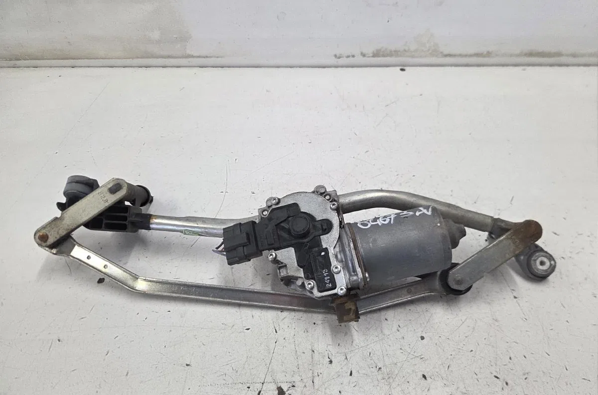 Moteur essuie-glace avant RENAULT LAGUNA 3 PHASE 3 BREAK occasion