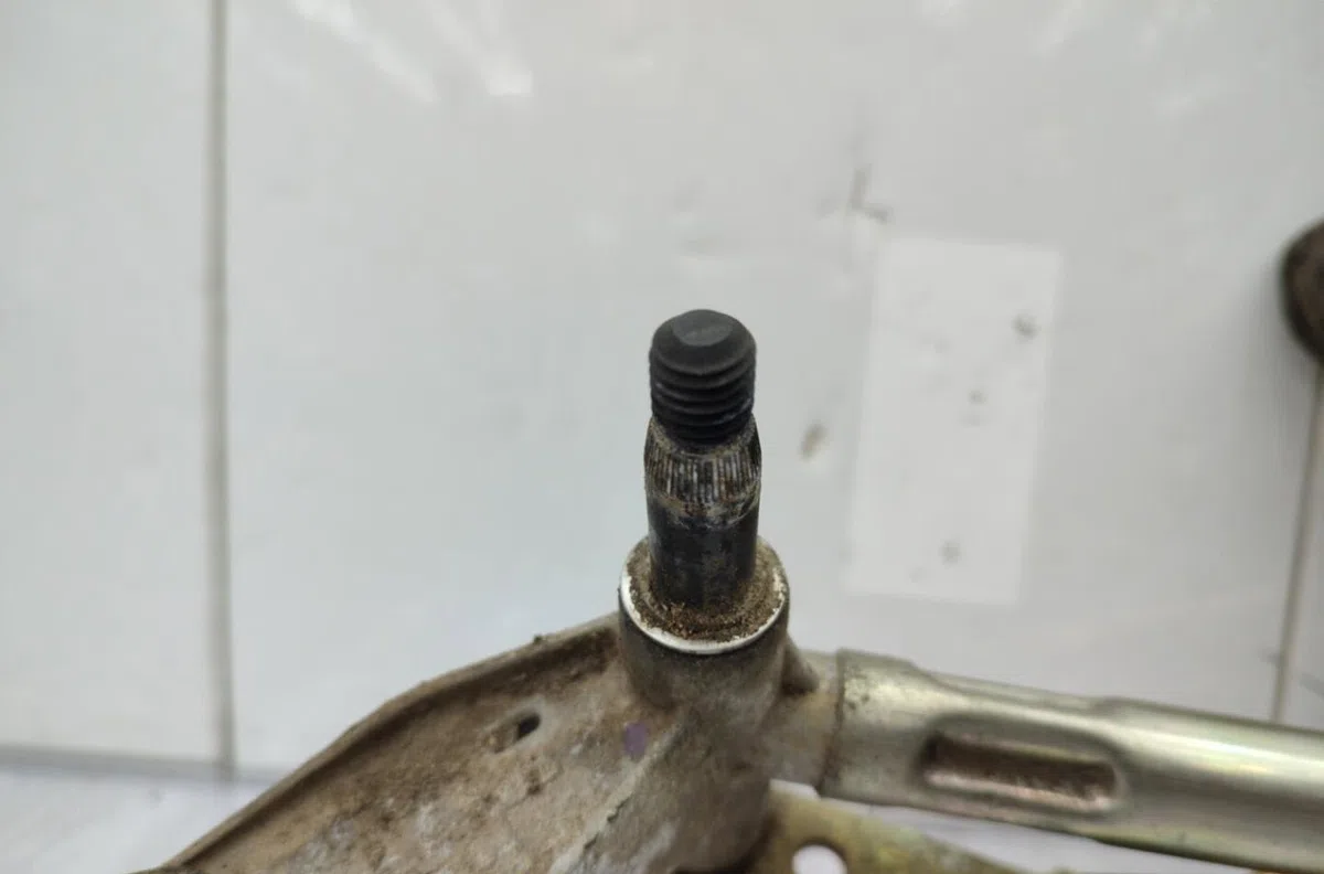 Moteur essuie-glace avant RENAULT MEGANE 2 PHASE 2 occasion