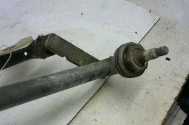Moteur essuie-glace avant Renault MEGANE I (BA0-1_) 1.4 e (ba0e, ba0v) (1996-2003) occasion