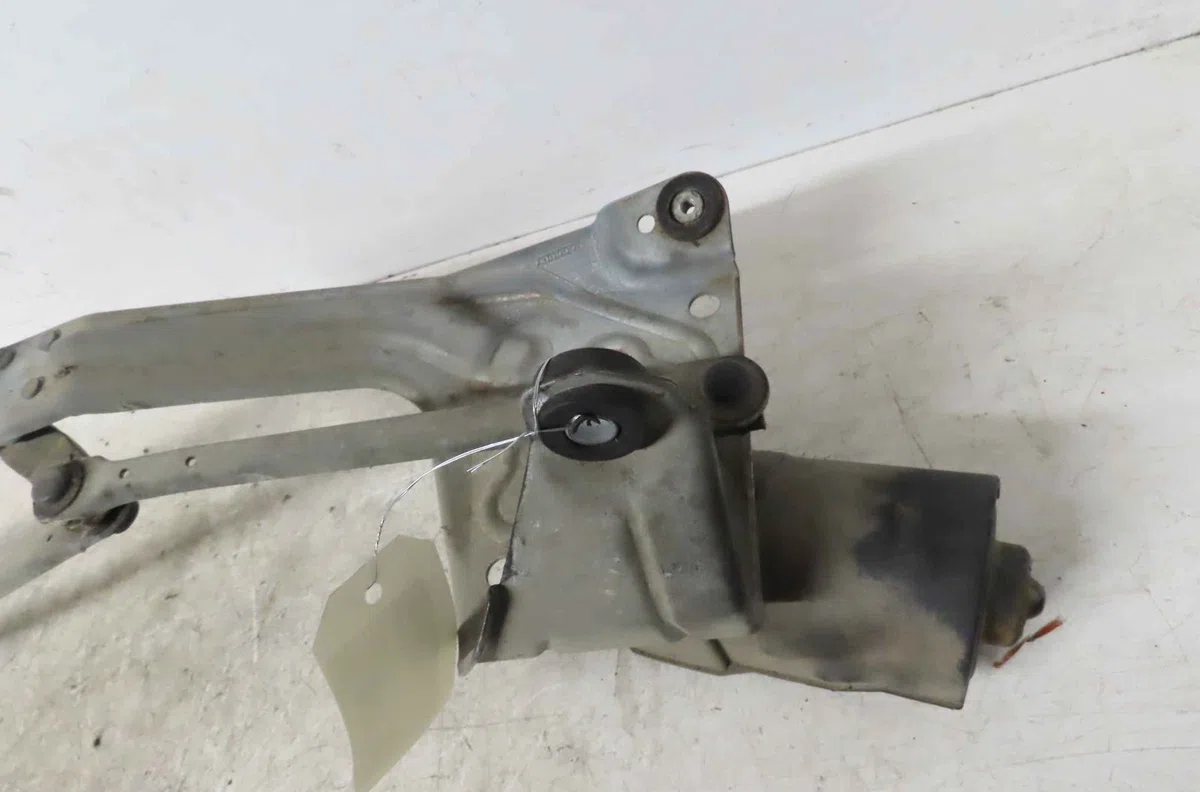 Moteur essuie-glace avant RENAULT MEGANE  I occasion