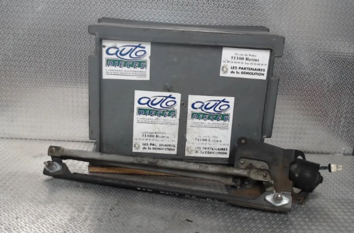 Moteur essuie-glace avant RENAULT R5 PHASE 2 occasion