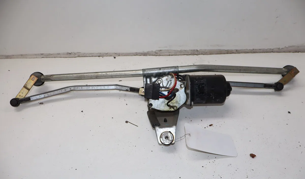 Moteur essuie-glace avant Renault SUPER 5 (B-C40_) 1.1 (1989-1990) 5 portes occasion