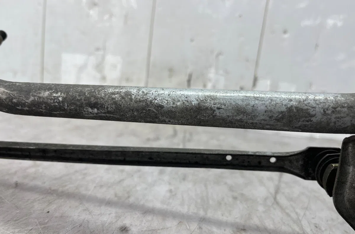 Moteur essuie-glace avant RENAULT TRAFIC 2 PHASE 1 occasion