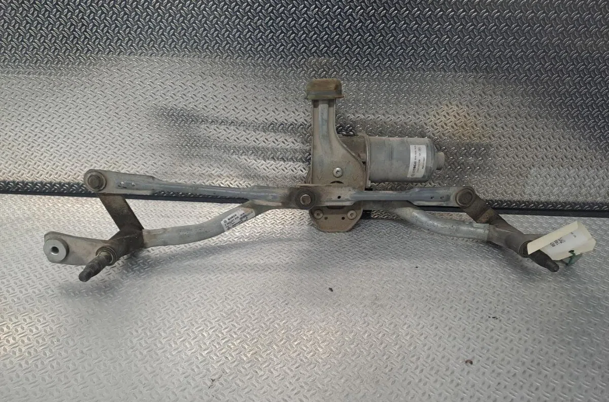 Moteur essuie-glace avant RENAULT TRAFIC 3 COURT  TRAFIC 3 COURT PHASE 1 occasion