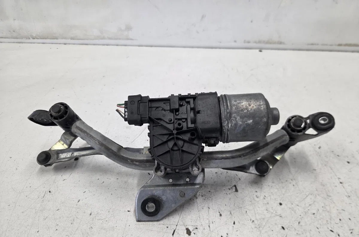 Moteur essuie-glace avant RENAULT TWINGO 2 PHASE 2 occasion