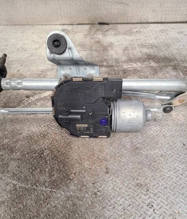 Moteur essuie-glace avant Seat LEON (5F1) 1.5 tsi (2018-2020) occasion