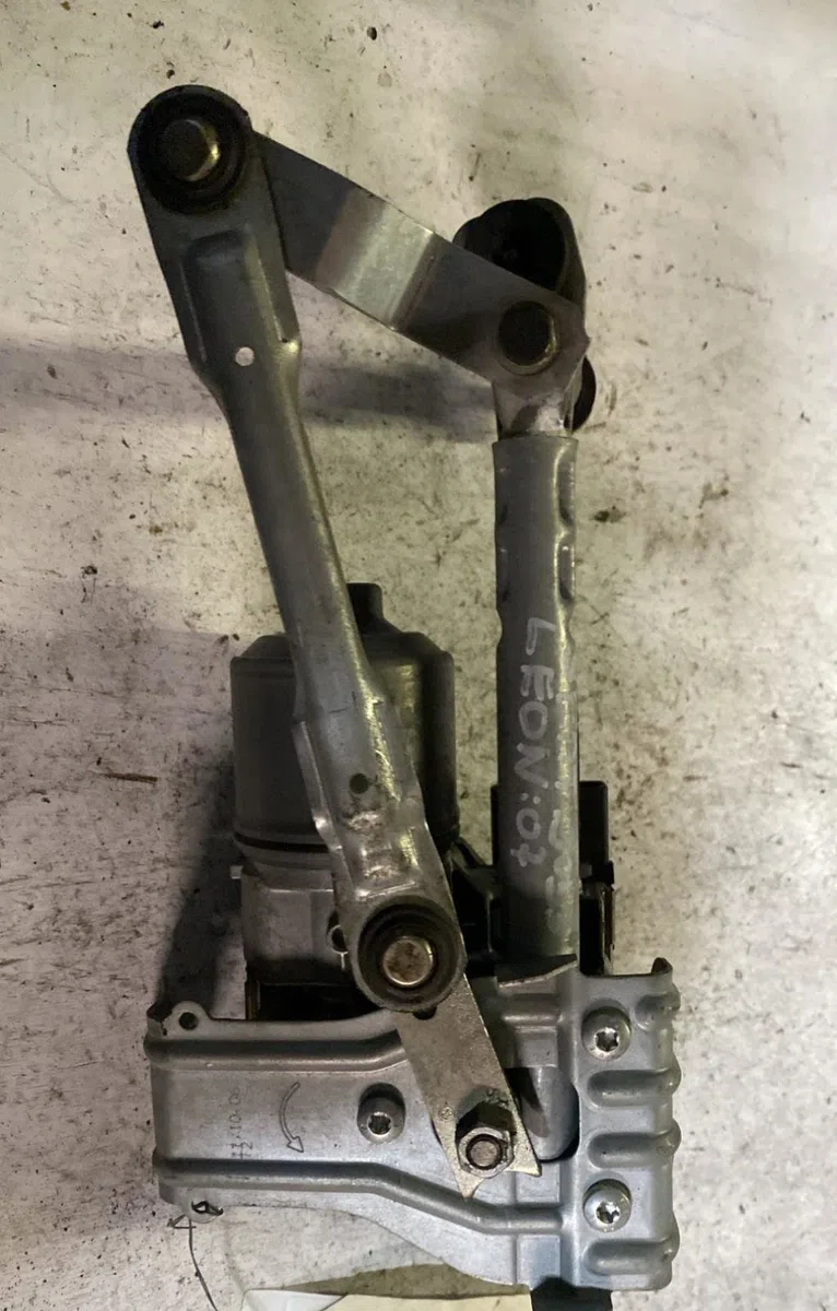 Moteur essuie-glace avant Seat LEON (5F1) 1.6 tdi (2012-2020) occasion