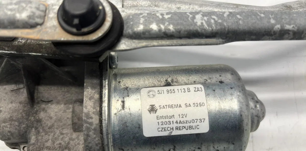 Moteur essuie-glace avant SKODA FABIA 2 PHASE 2 occasion