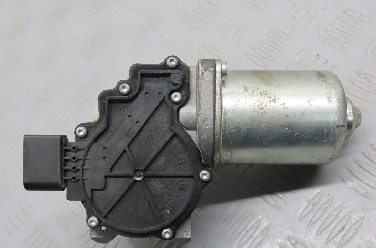 Moteur essuie-glace avant Skoda FABIA II (542) 1.2 tdi (2010-2014) occasion