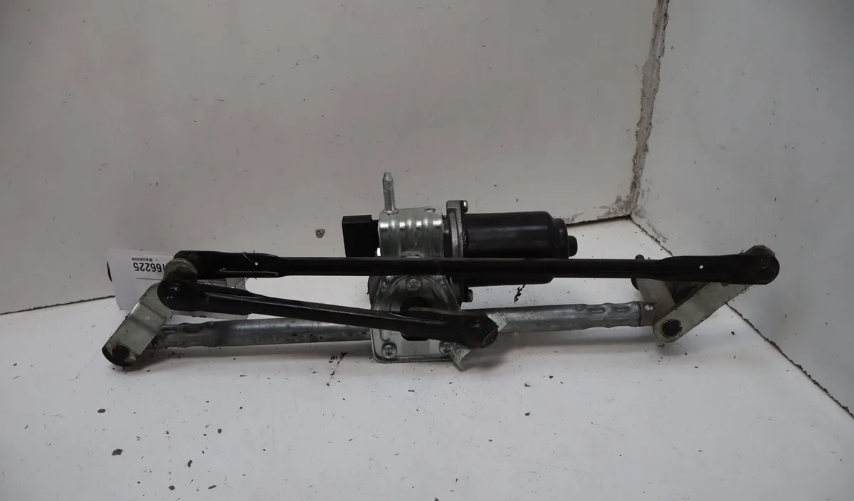 Moteur essuie-glace avant Skoda FABIA III (NJ3) 1.0 (2014-2021) occasion