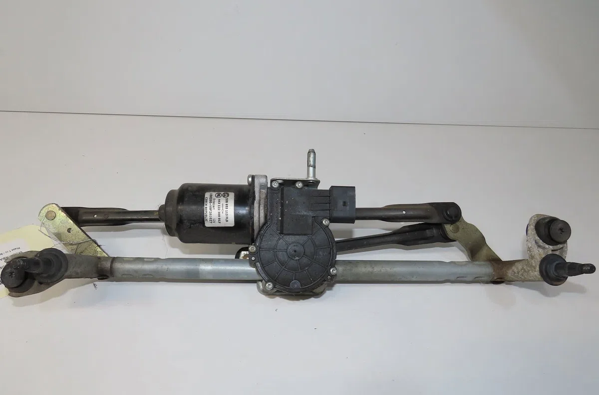 Moteur essuie-glace avant Skoda FABIA III (NJ3) 1.2 tsi (2014-2021) occasion