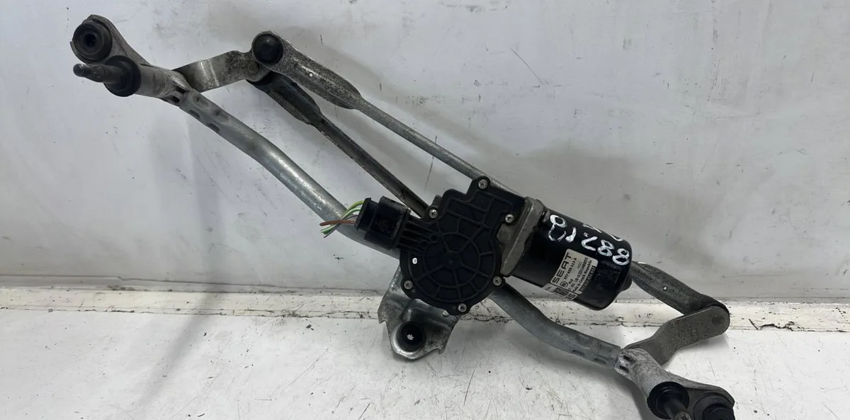 Moteur essuie-glace avant SKODA KAROQ PHASE 1 occasion