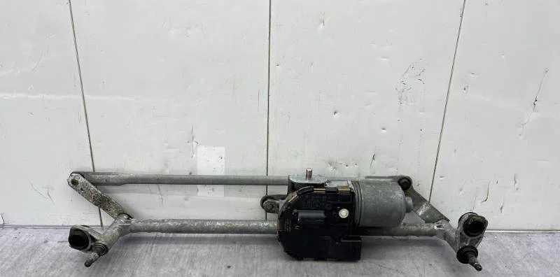 Moteur essuie-glace avant SKODA OCTAVIA 2 PHASE 1 occasion